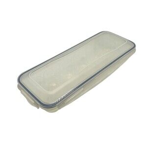 Lock & Lock Clear BPA-Free Plastic 12 Egg Travel Storage Container W/ Lid HPL954